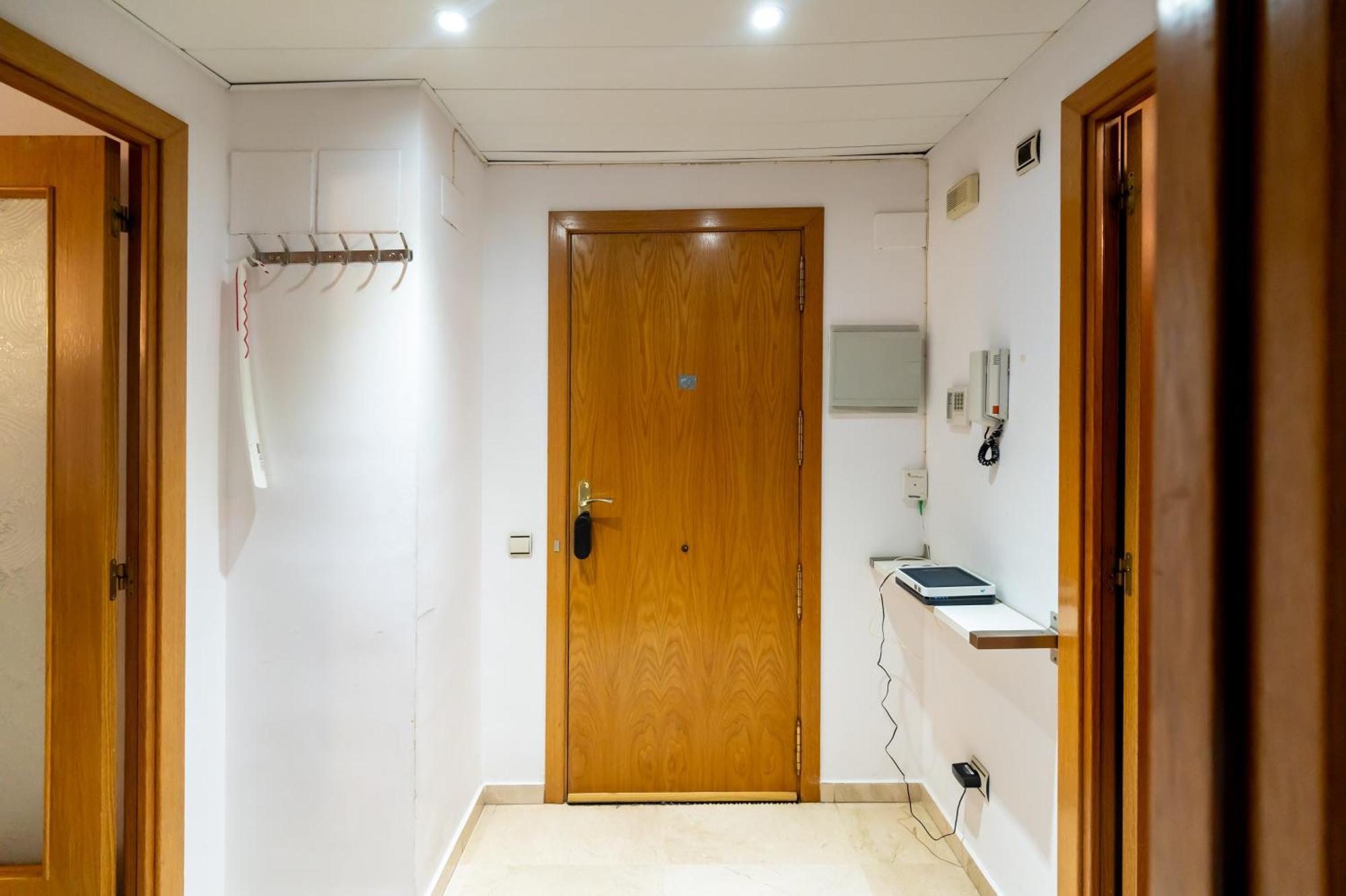 Comfy Downtown + Private Terrace Apartment Barcelona Bagian luar foto
